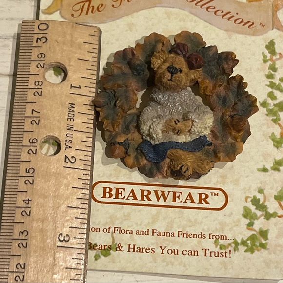 Boyd's Bears Bearwear Pin Floral Collection - Picture 5 of 9
